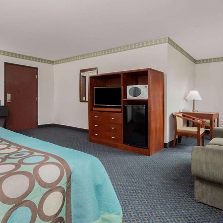 Super 8 By Wyndham Sacramento Hotel Carmichael Eksteriør billede