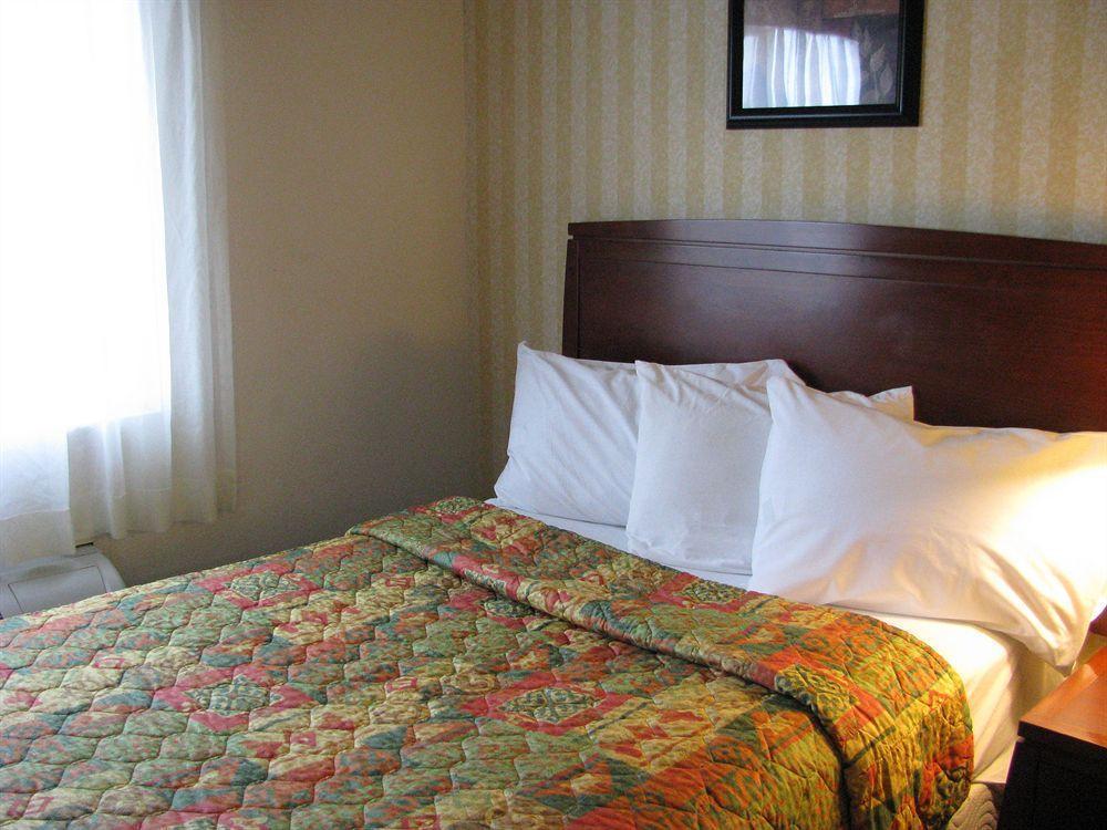 Super 8 By Wyndham Sacramento Hotel Carmichael Eksteriør billede
